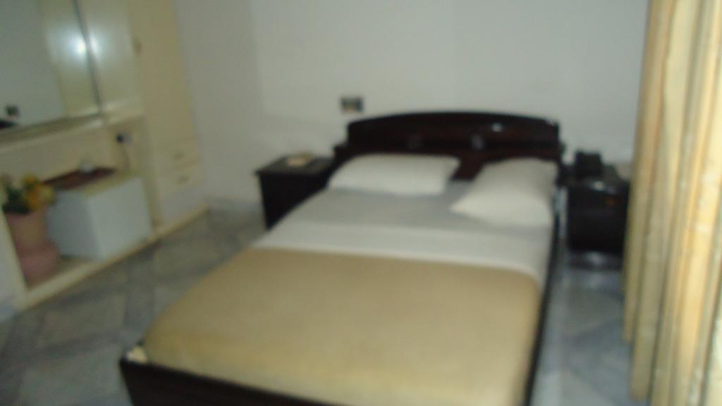 Wadoma Royale Hotel 쿠마시 객실 사진