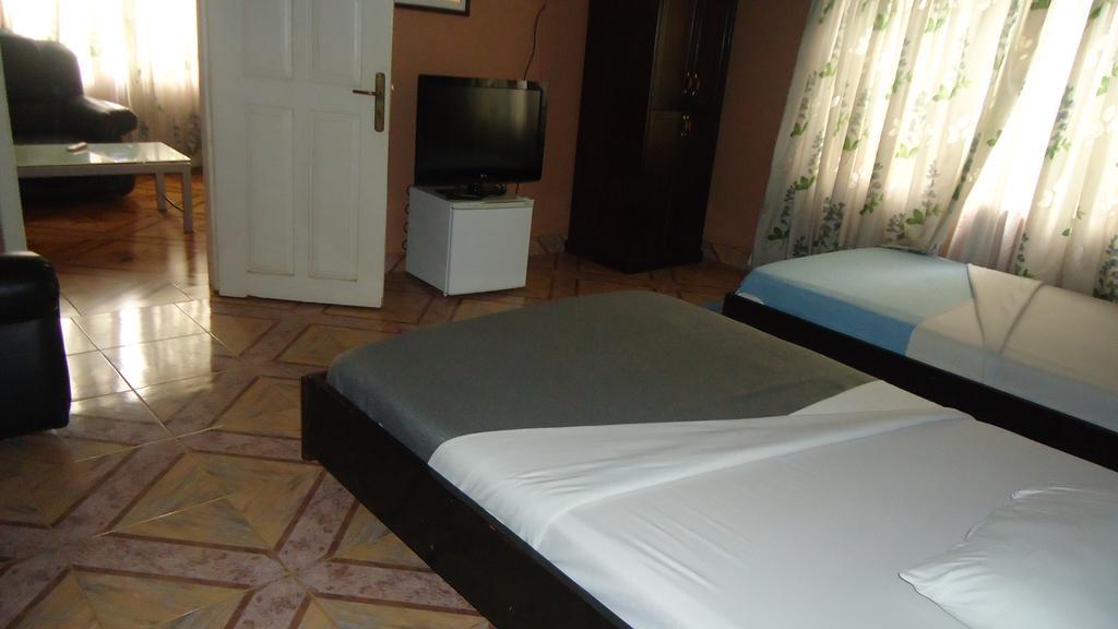 Wadoma Royale Hotel 쿠마시 객실 사진